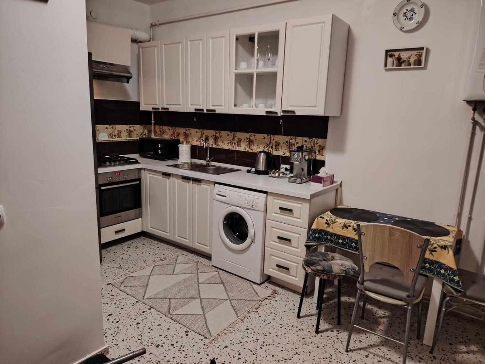 Apartment Spot *